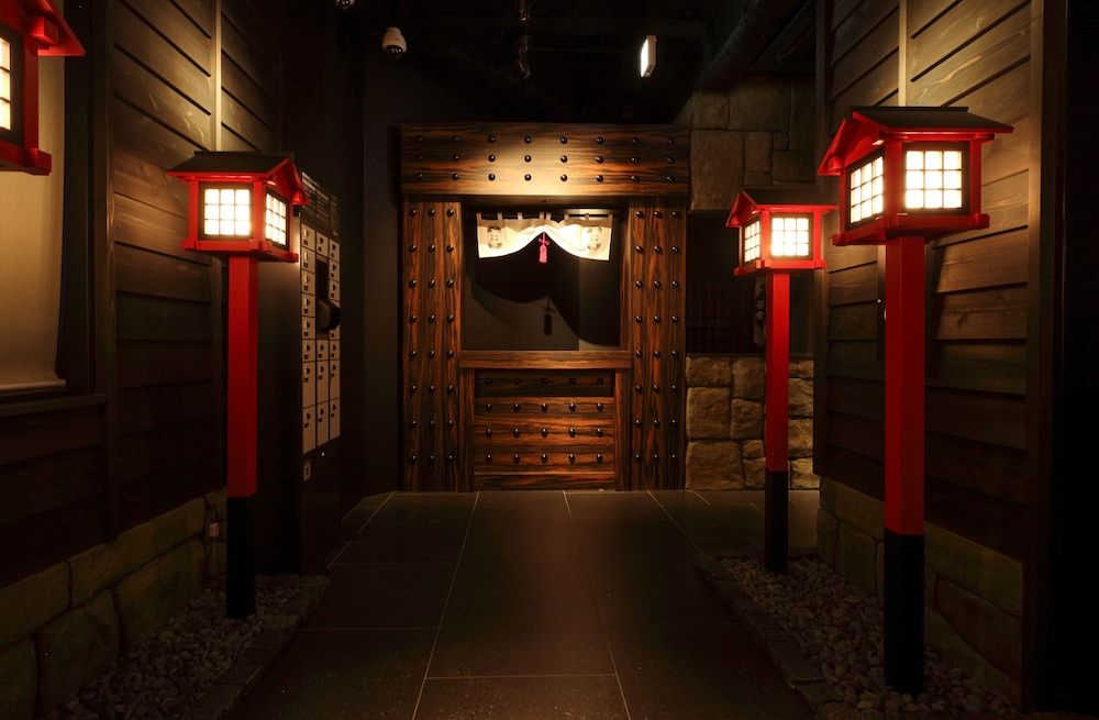 NINJA & GEISHA 1