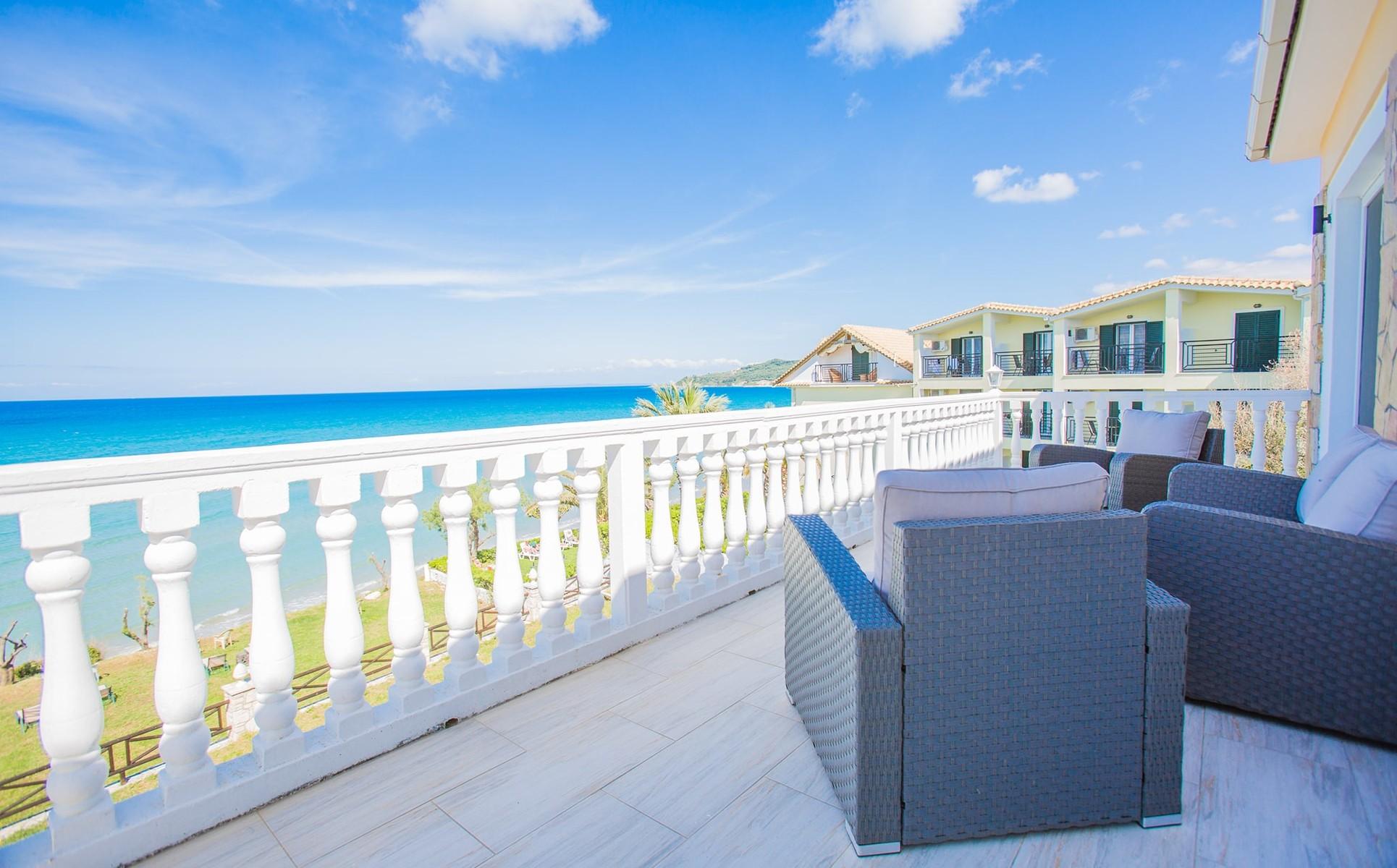 Laura Beach House 1