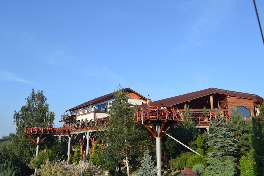 Club Vila Bran 1