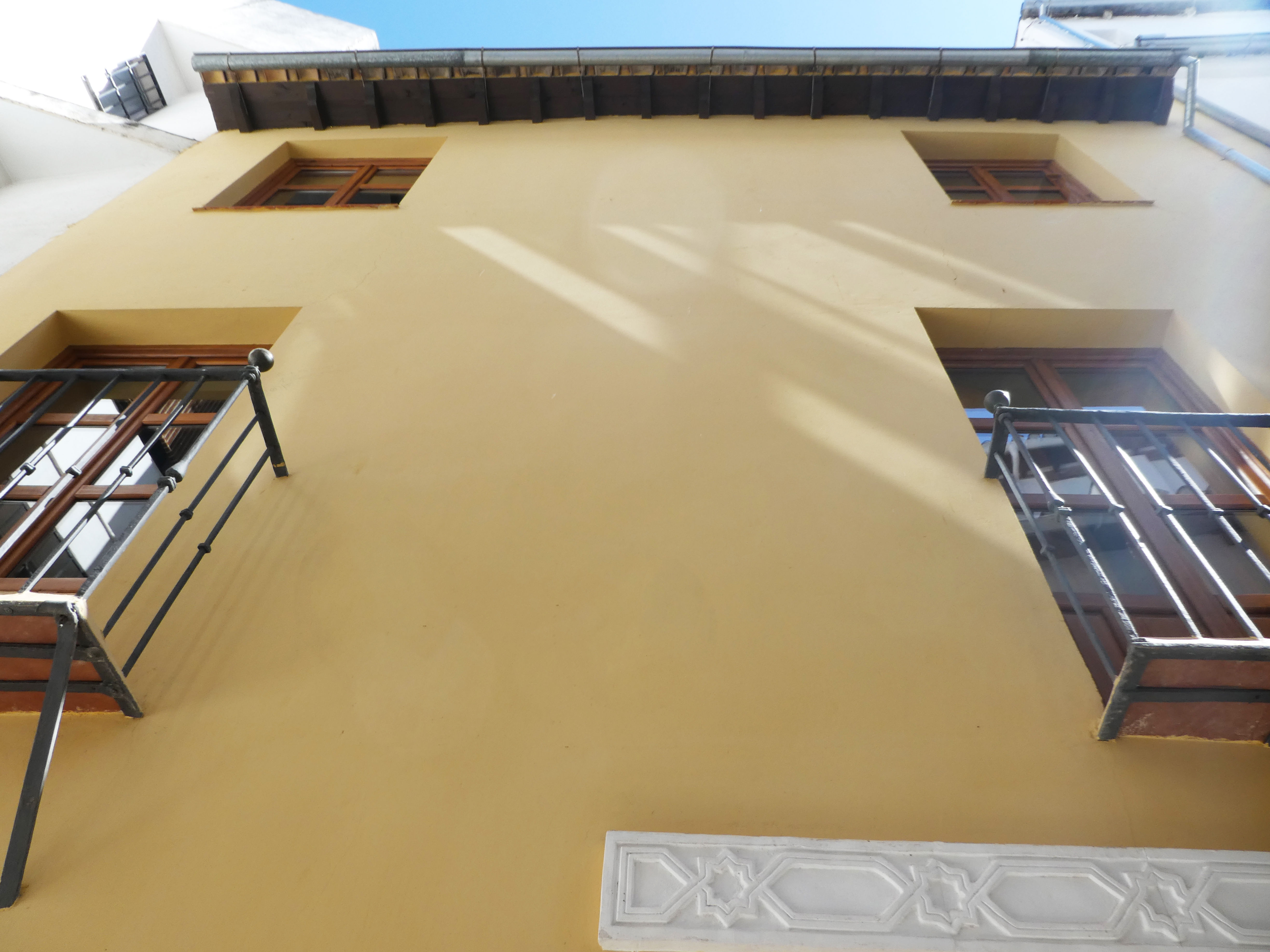 Apartamentos Nahira Suites 3000 1