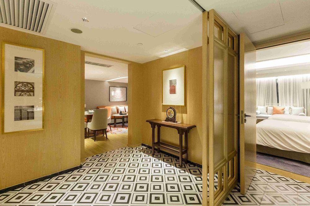 voco Guangzhou Shifu by IHG 1