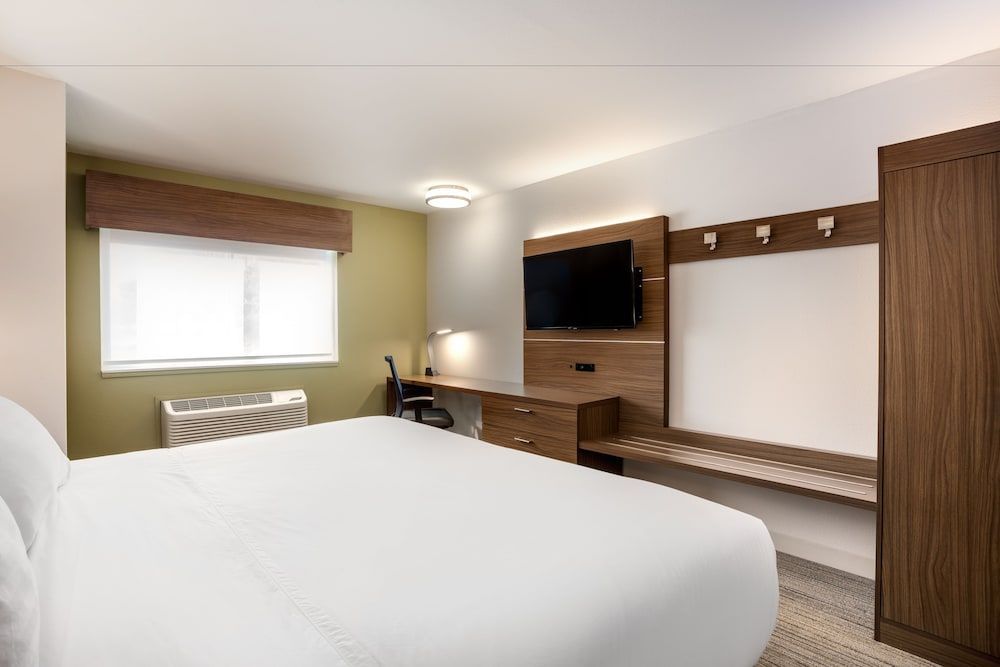 Holiday Inn Express WISCONSIN DELLS by IHG 1
