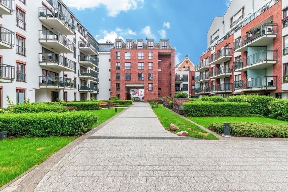 Riverside Szafarnia Street by Downtown Apartments 1
