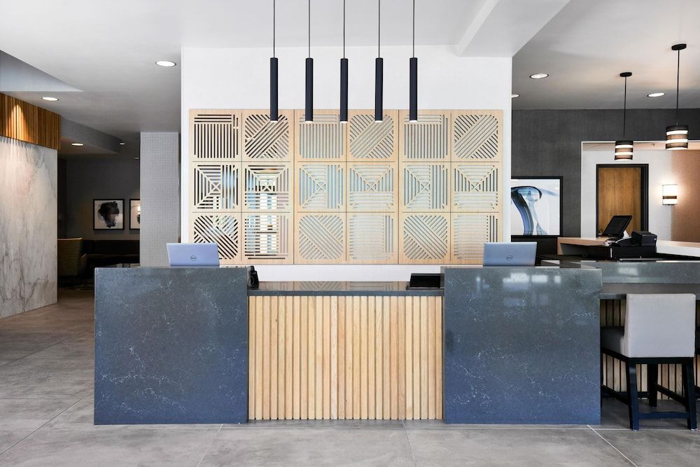 Hyatt Place Salt Lake City Downtown / The Gateway 2