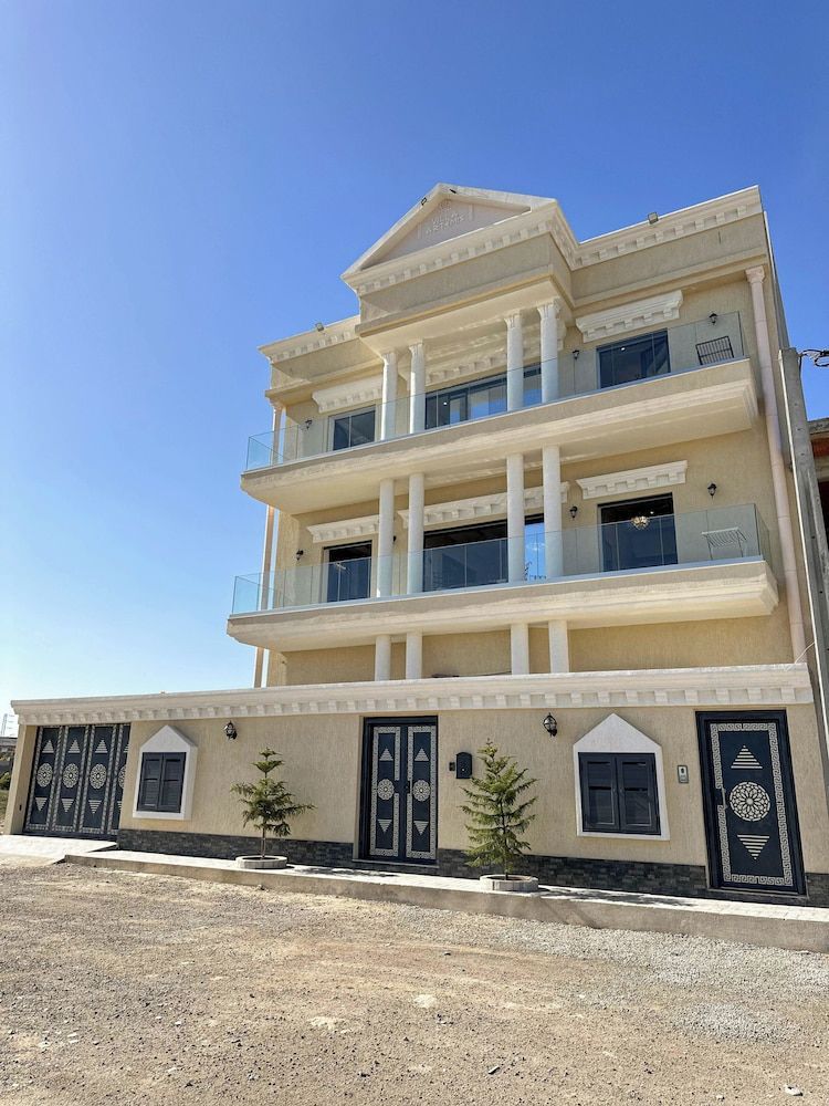 Lovely 3 Bedrooms Fully Equipped With Central Ac 1