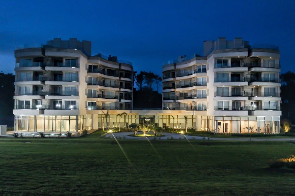 Azure Towers 1