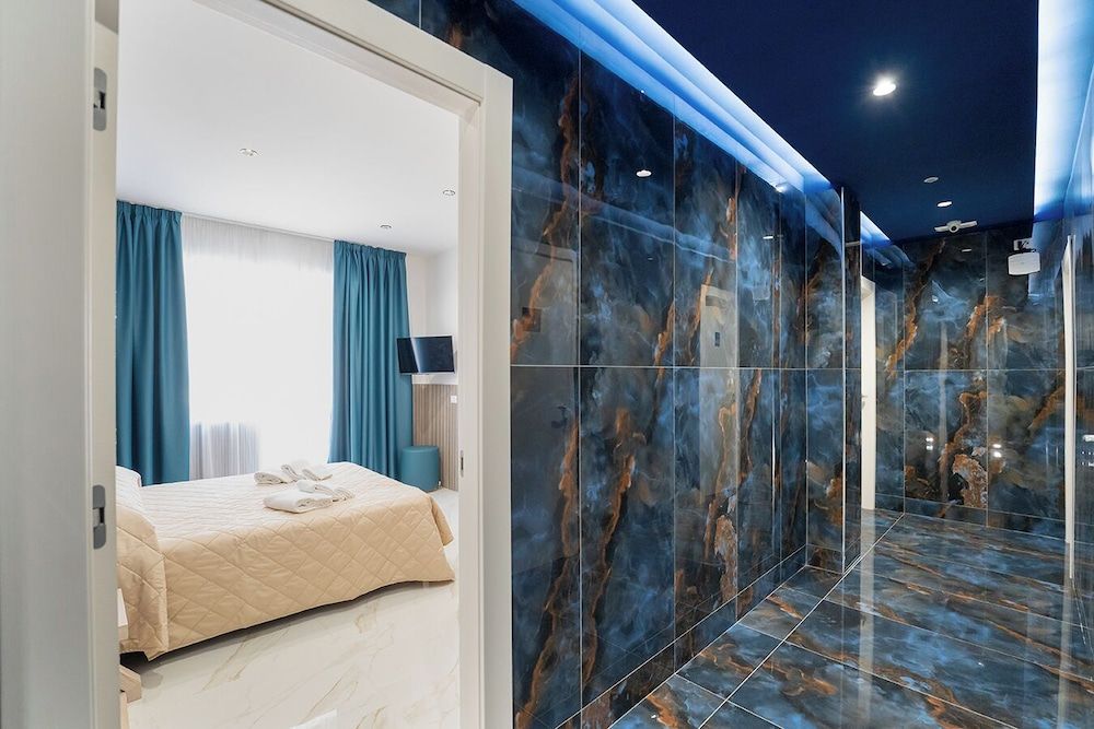 GreRos H. Rooms Napoli Centro by Clapa Group Dislocated Hospitality 1