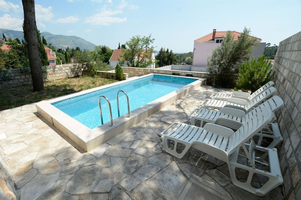 Villa Avantgarde 1