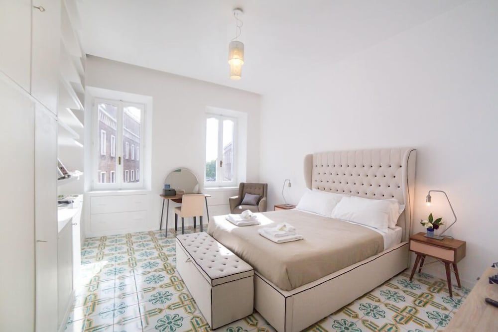 Rent In Rome - Vittoria Terrace 2