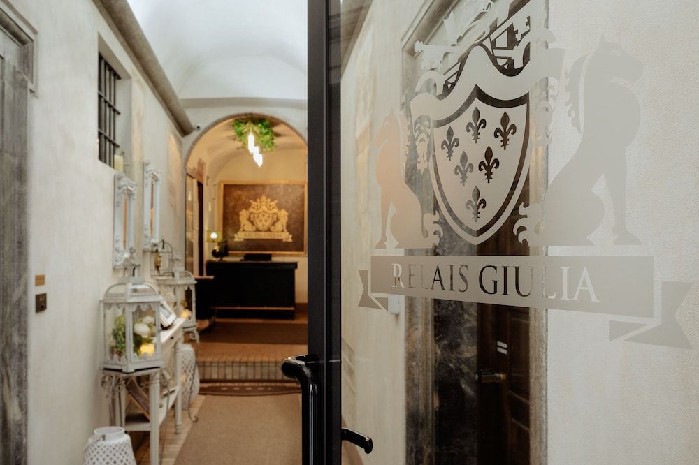 Relais Giulia 1
