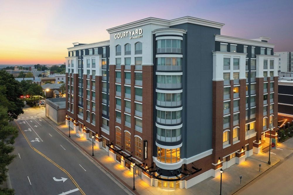 Courtyard by Marriott Athens Downtown 1