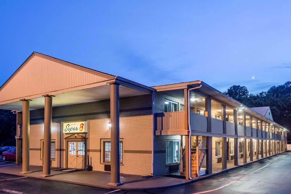 Super 8 by Wyndham Old Saybrook 1