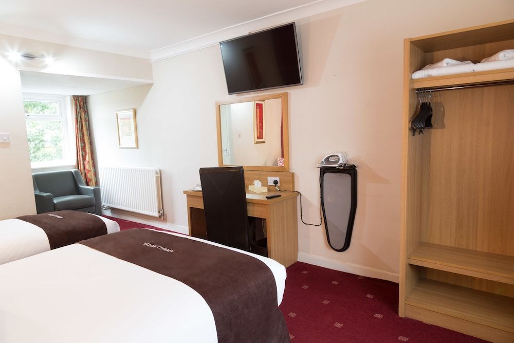 Apollo Hotel 2
