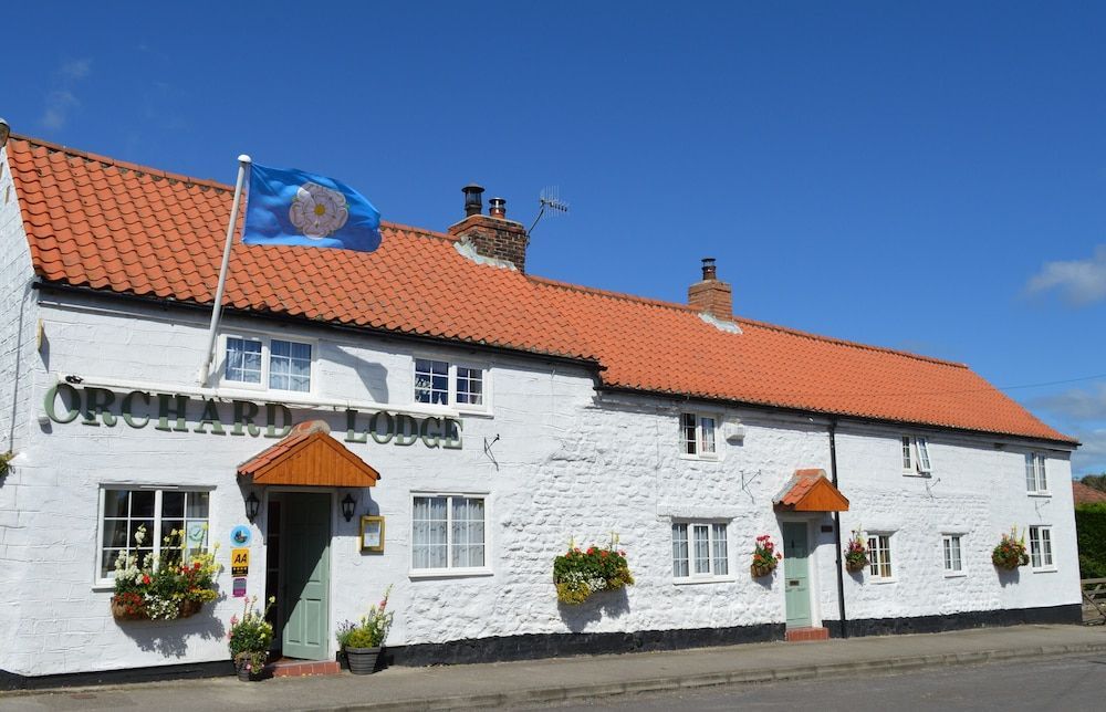 Orchard Lodge 1