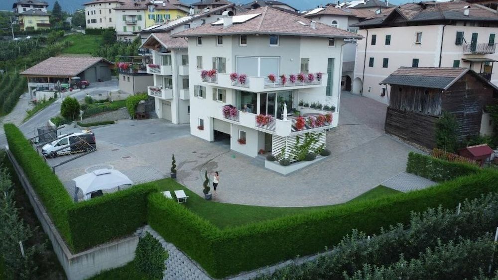 Le Rocce Val di Non - Quality Room & Breakfast 1