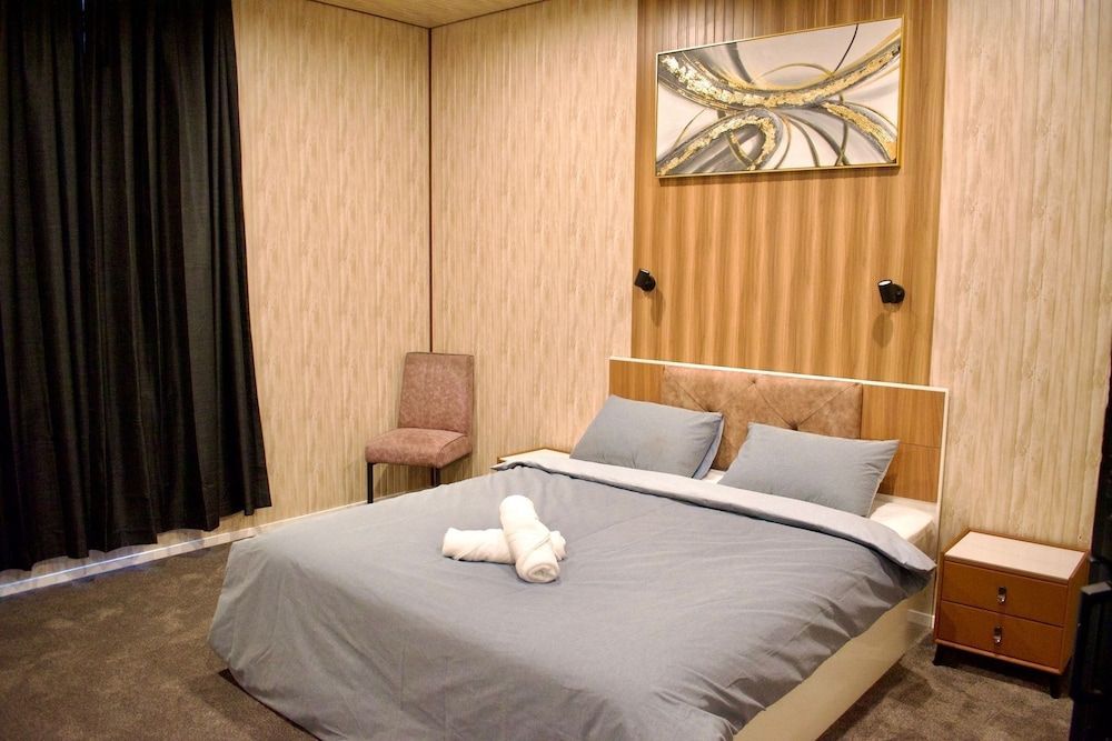 The Blackhorse Hotel 1