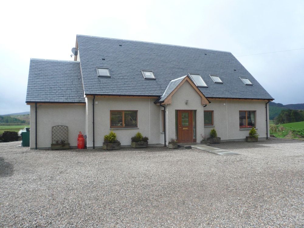 Laggan Luxury Highland Glamping 2
