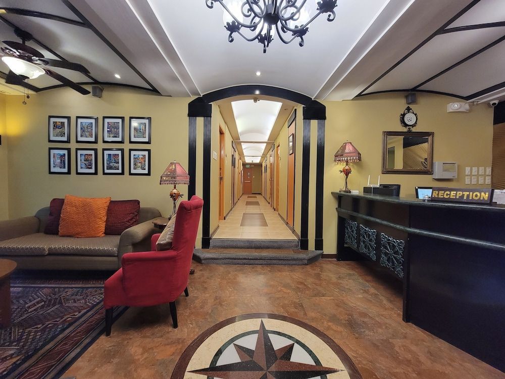 Lee Boutique Hotel Tagaytay 2