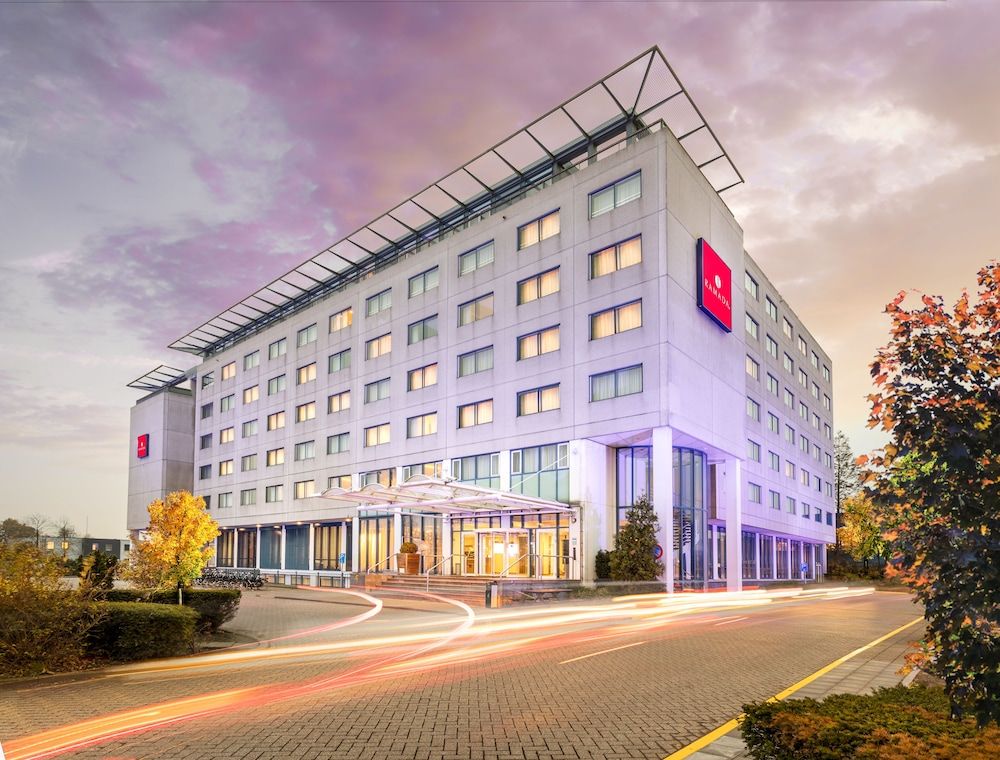 Ramada by Wyndham Amsterdam Airport Schiphol 1