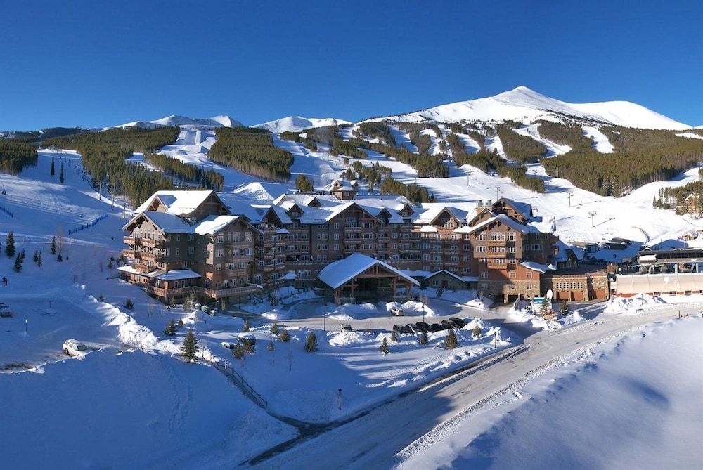 One Ski Hill Place, a RockResort, by Vail Resorts 1