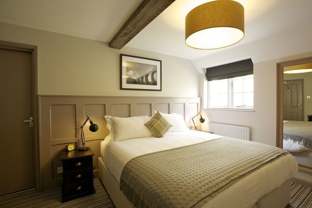 Bourne Valley Inn 1