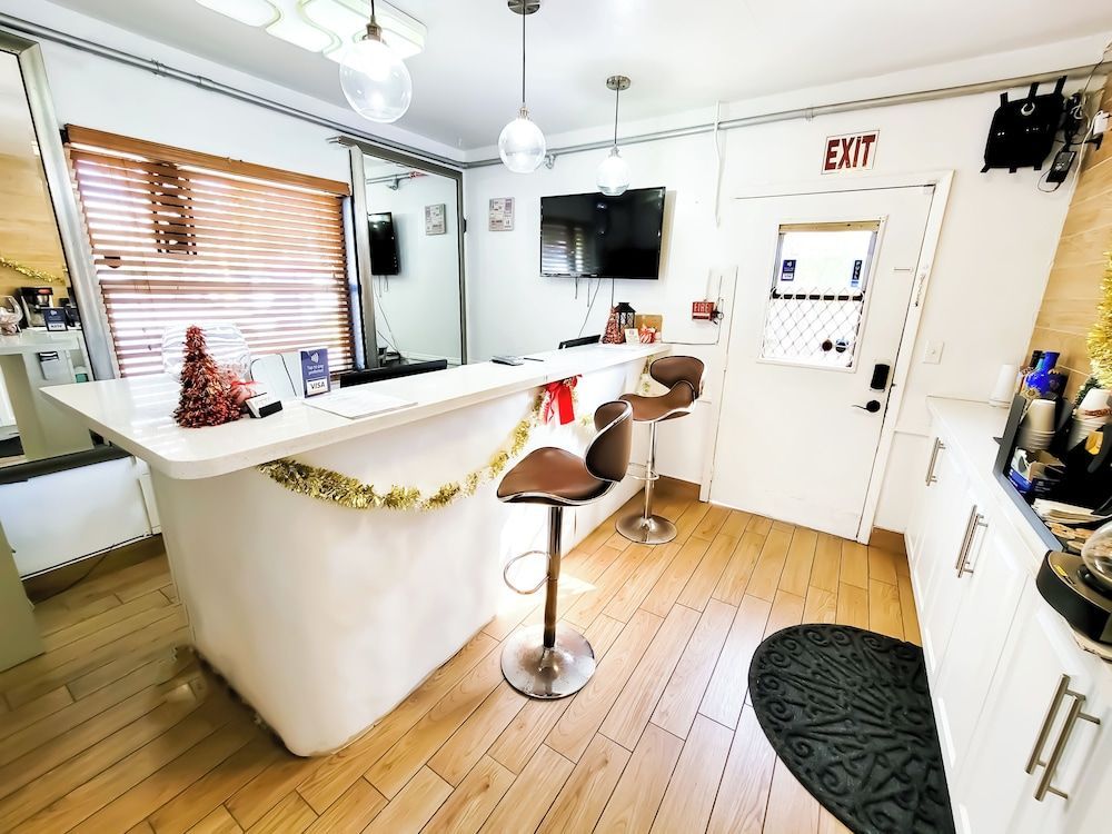 STAY INN BOUTIQUE HOTEL 2