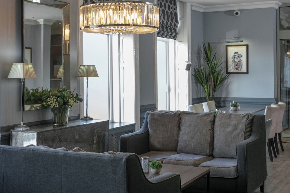 The Glendower Hotel 2