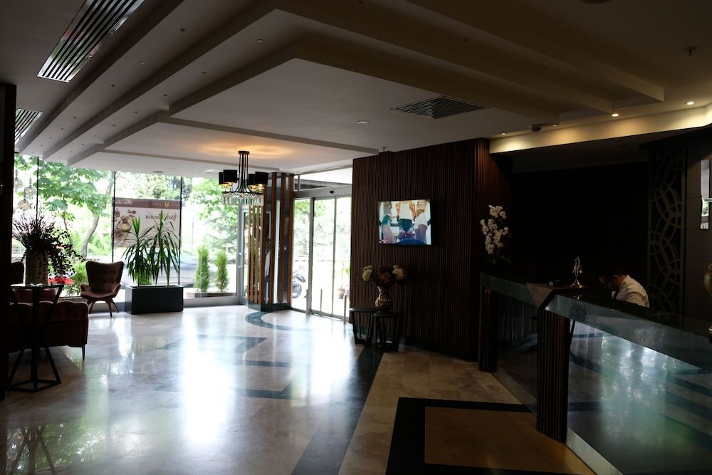 Royal Capital Thermal & Spa Hotel 2