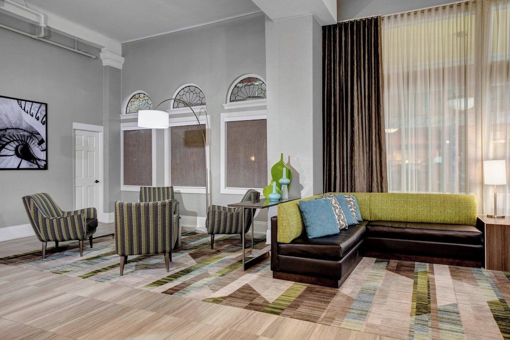 Residence Inn by Marriott Cleveland Downtown 2