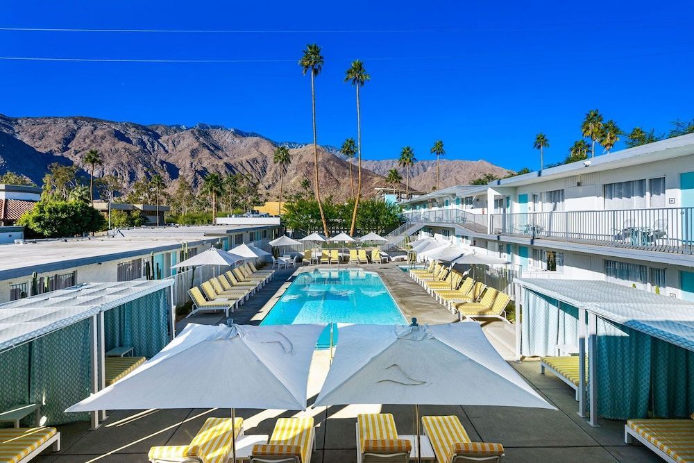 The Skylark, a Palm Springs Hotel 1