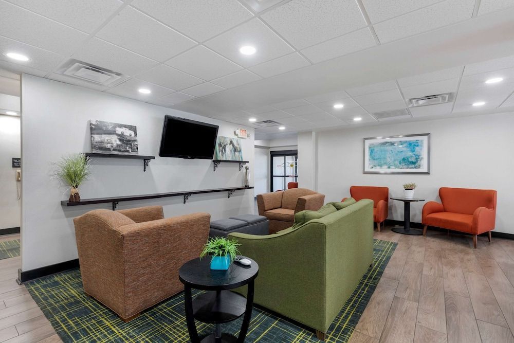 Comfort Inn Sherman - Denison Area 2