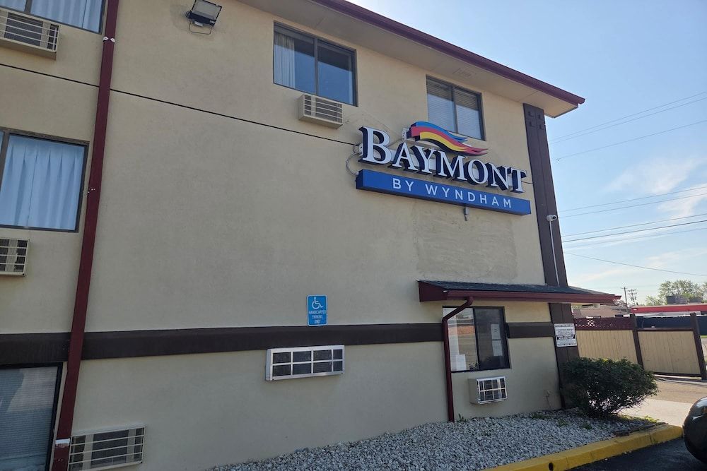 Baymont by Wyndham Findlay 1