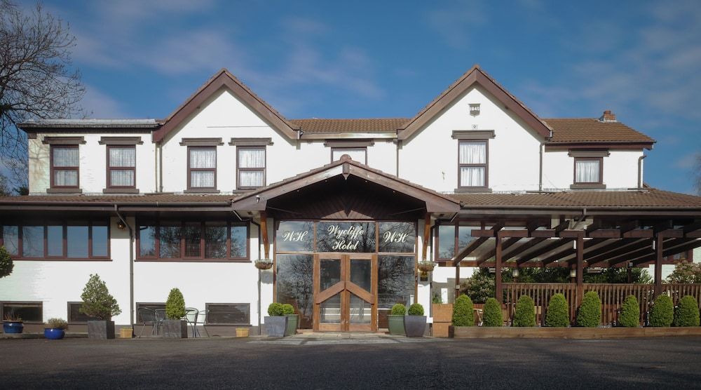 Wycliffe Hotel 1