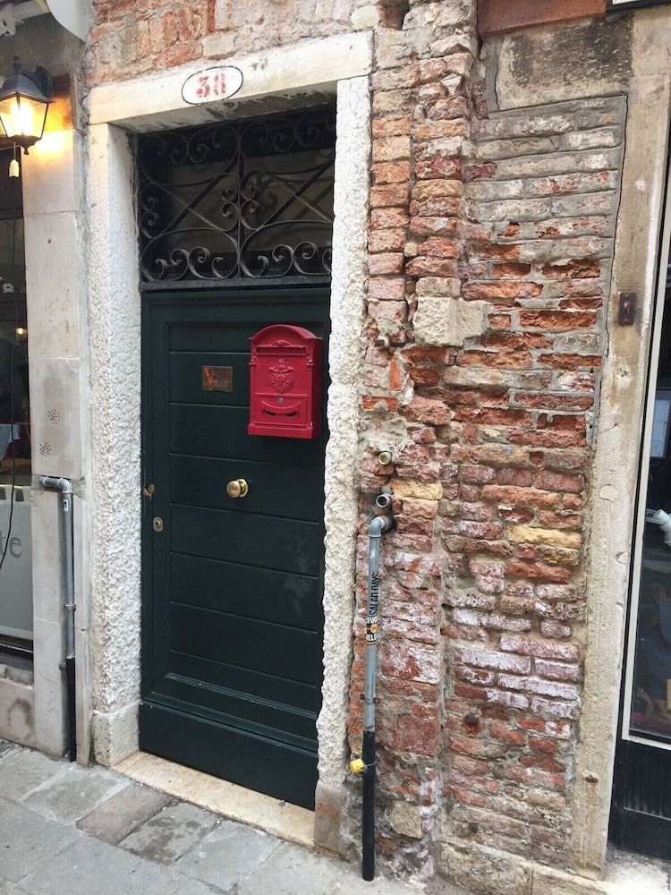 Venice Resorts GuestHouse vicino Piazzale Roma e Stazione 1