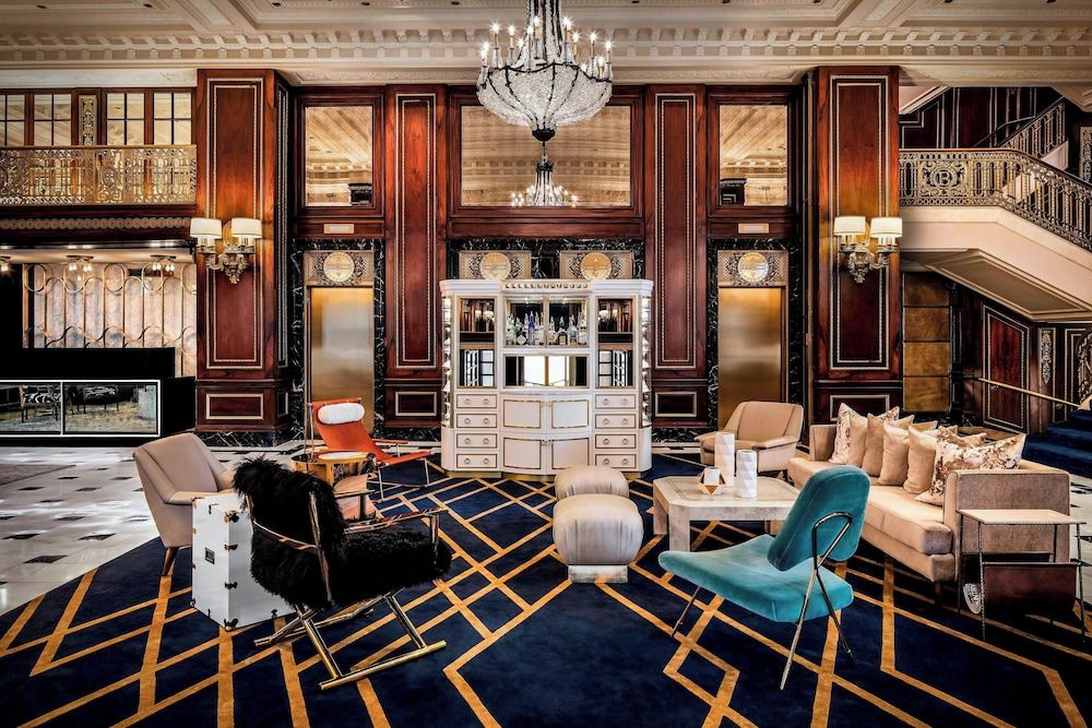 The Blackstone, Autograph Collection 1