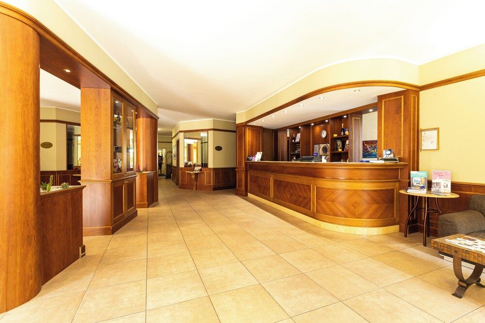Hotel Valentino 2