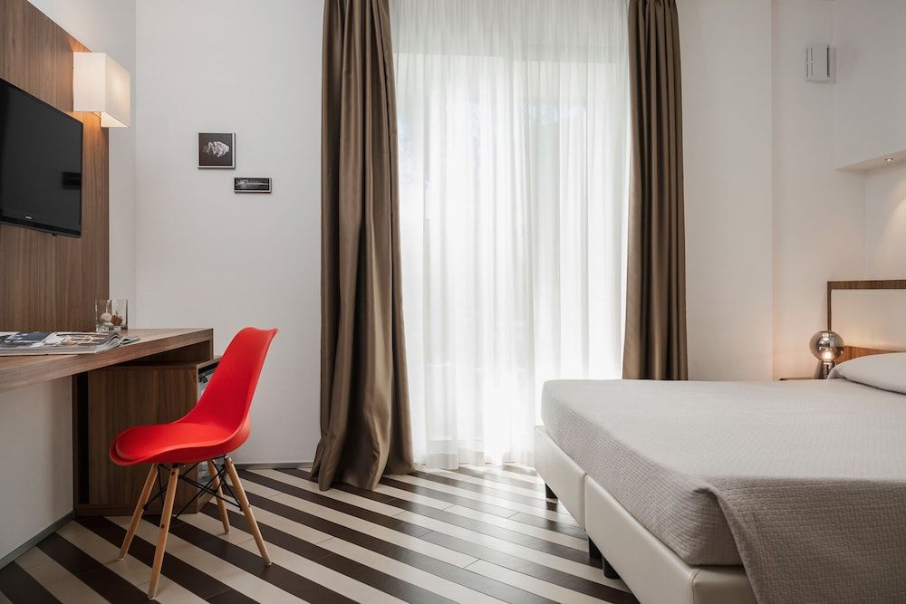 Dan Hotel 2