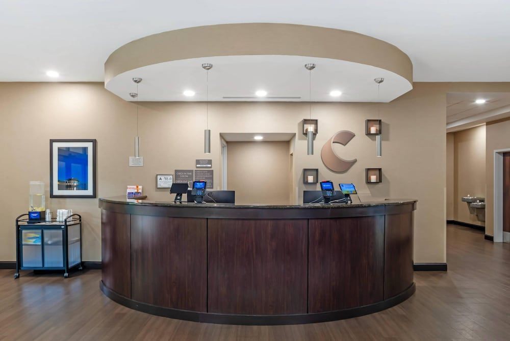 Comfort Suites Huntersville near Lake Norman 2