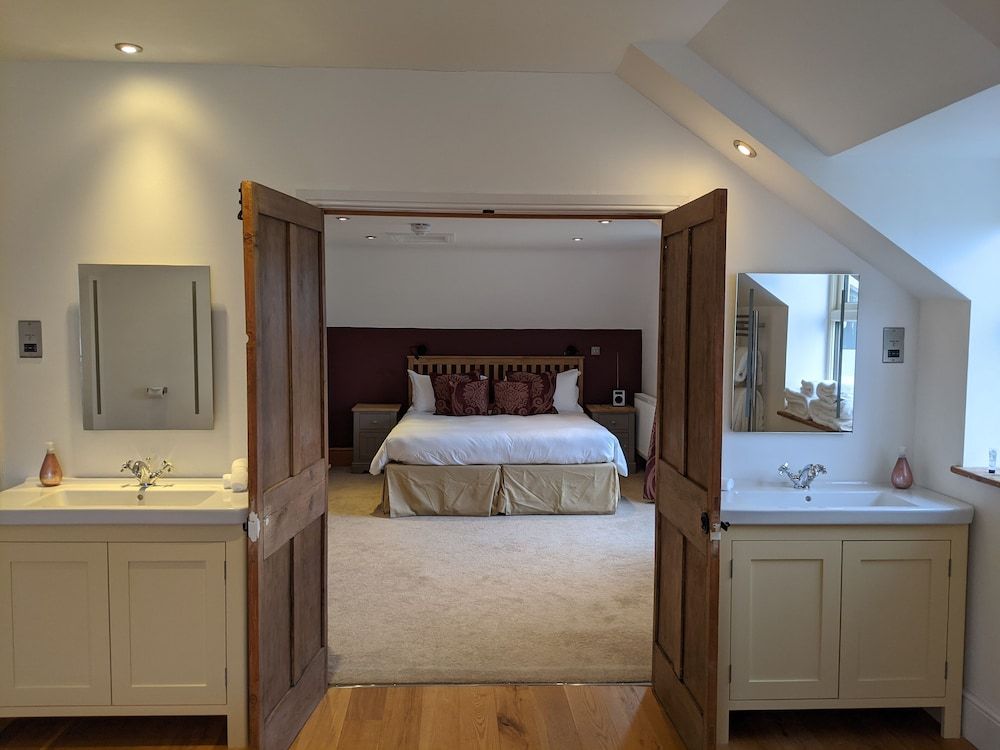 Elderbrook House 1