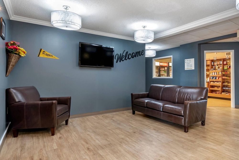 MainStay Suites Emporia 2