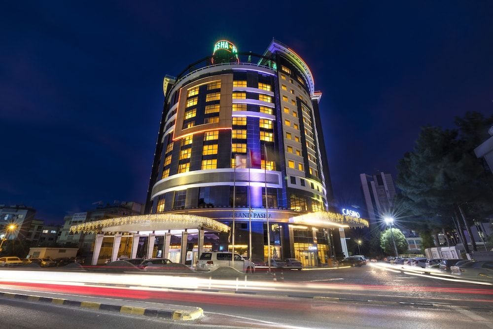 Grand Pasha Lefkosa Hotel & Casino 1