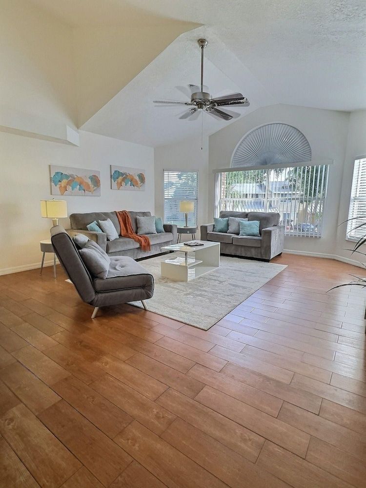 3-bedroom Apartment Minutes From Disney 1