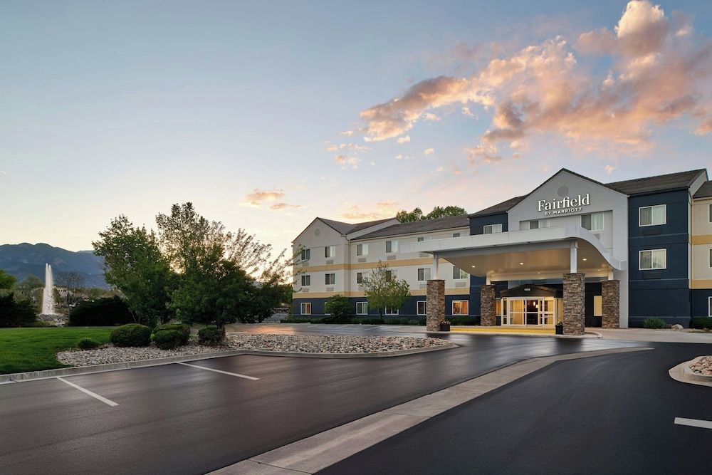 Fairfield Inn & Suites Colorado Springs South 1