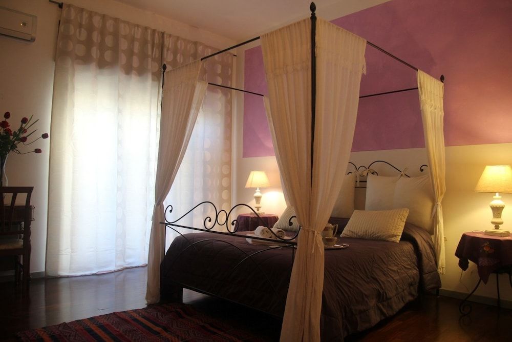 Casamore Rooms 1