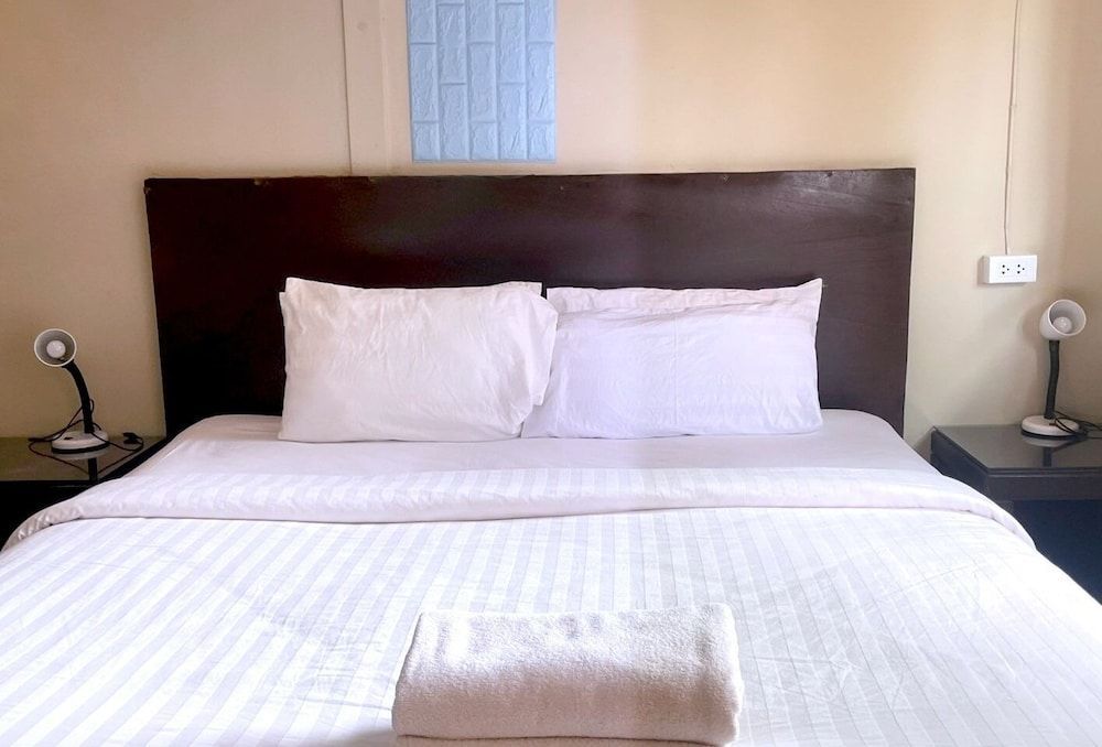 New Breakers Hotel Rawai 2