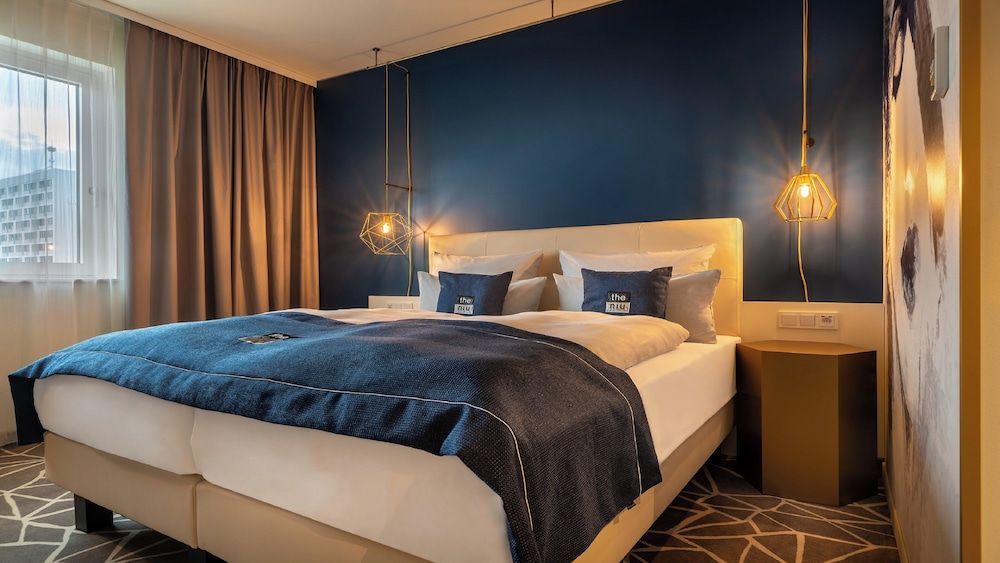 Holiday Inn - the niu, Ridge Halle Central Station by IHG 2