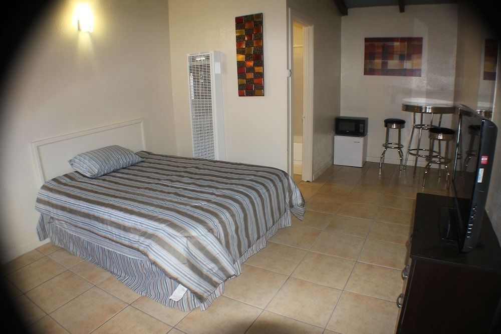 International Casa 2