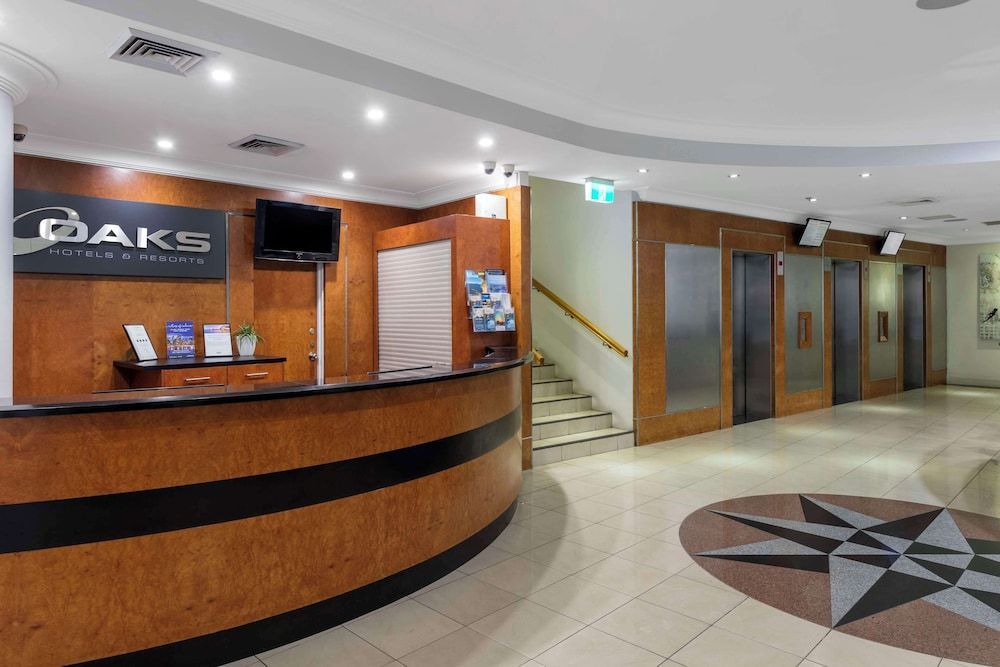 Oaks Sydney Castlereagh Suites 2