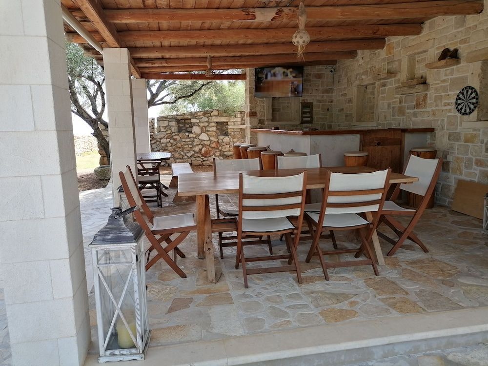 Kymaros Villas 2