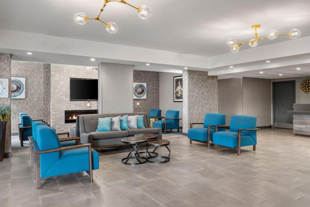 Four Points by Sheraton Chicago Westchester/Oak Brook 2